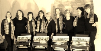 Gruppenbild Akkordeon-Orchester 2016